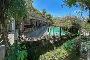 RedDoorz near Taman Bunga Nusantara - Image 2