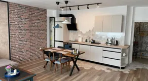 Platinum Luxury Industrial Unit City-Center - Image 3