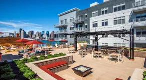 Global Luxury Suites East Boston - Image 3