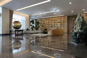 HaichengJinHongXiYue Hotel - Image 2