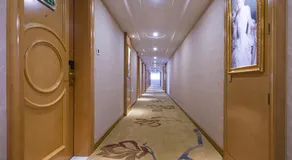 Vienna International Hotel Foshan Beijiao New City Meidi Headquarter - Image 4