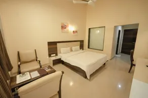 SHANGRILA RESORT AND WATERPARK - Image 2