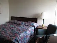 Roadstar Inn - Image 3