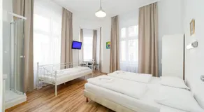 Timeout City Hotel, 5 min to city center, Self Check In - Image 2