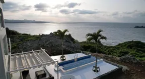 B BASE KOURI iSLAND - Image 4