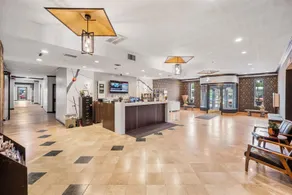 Royal Inn and Suites at Guelph - Image 3