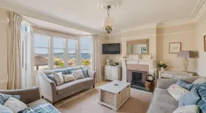 2 Hadleigh Villas - Image 2