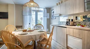 Appartements & Spa De La Marine Loire - Image 2