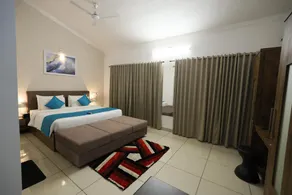 B Town Resort Near Infopark Kakkanad - Image 2