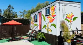 Bird of Paradise Retreat with stunning mountain views - Image 4
