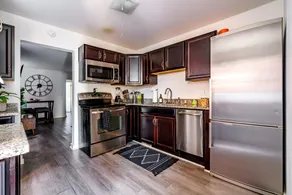 Short North – Pets – Private Parking - Convention - Image 3