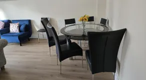 Bishopswood-Sleeps 6-Garden-Pets-Parking-WiFi - Image 3