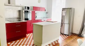 Nice City Apartment - Image 5