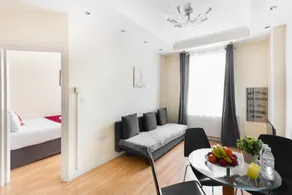 Euston City Suites Apartments - Image 2