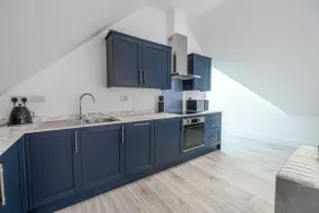 Pent House | Town Centre | Stunning and Spacious - Image 4