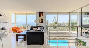 Villa 'Vistafar' com Vista para o Mar, Wi-Fi e Ar Condicionado - Image 2