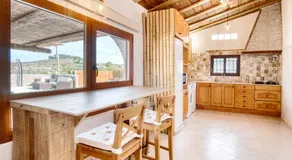 Chalé 'Casa Stone' com vista para a montanha, piscina privada e Wi-Fi - Image 3