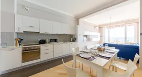 Wonderful Apartment on Sea - Image 2