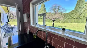 T3 Cozy Old House with XL garden - Image 3