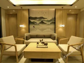 H Hotel (Hejin Xingeng Street) - Image 5