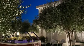 La Depèndance Luxury Rooms - Image 2