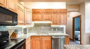 Cozy Ketchum Condo - Walk to Everything! - Image 4