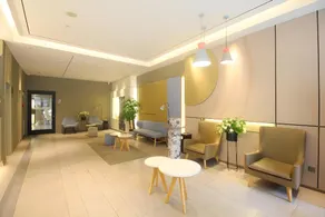 Home Inn Neo Changzhou Dinosaur Park Global Harbor Metro Station - Image 3