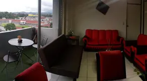Apartment business/airport area Guatemala City - Image 3