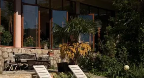 Mate Guesthouse - Image 5