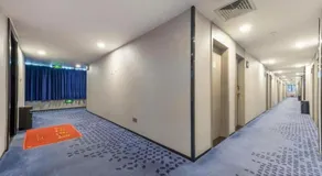 7 Days Premium Jiangmen Wuyi Avenue Gangkou Road - Image 4