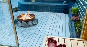 Studio with Private Spa Garden - Image 4