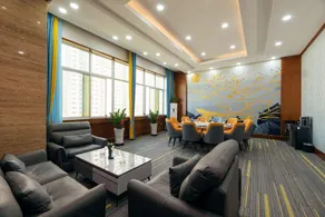 Ledu Hotel - Image 2