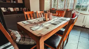 The Falcon Inn - Image 3