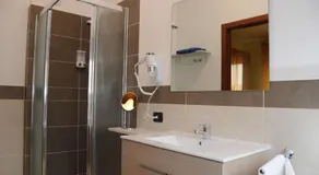 Color House Malpensa B&B - Image 2
