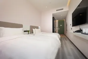 Ibis Styles Shanghai Hongqiao Gubei - Image 2