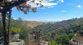 Charming Andalusian Finca, Sea View & Nature, 30 min from Málaga - Image 3