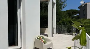 Villa Viola Rooms, a 200mt dalla spiaggia di Procchio - Image 3