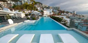 D Terrace Luxury Residences - Image 3