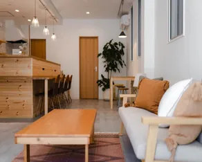 THY GUEST HOUSE - Image 2