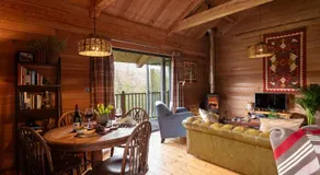 Kingfisher Cabin, Butterwell Farm, Riverside cabin on 40-acre private estate - Image 3