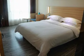 City Comfort Inn Pingxiang South Road Food Street - Image 3