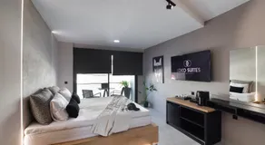 COCO SUITES - Image 2