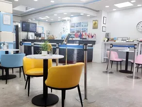 Hua Ku Hotel - Image 2