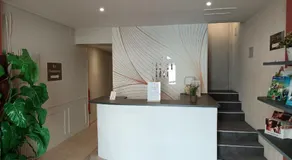 Hôtel-restaurant Les Colonnades - Image 4