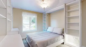 Sea Breeze Escape - Image 2