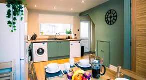 Contractor accom, sleeps 7, free wifi - Image 3