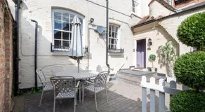 Warwick Centre Townhouse Castle views - Image 5