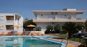 Elena Rooms & Apartments - Image 5