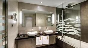 Hotel Spa Aguas de los Mallos - Image 2