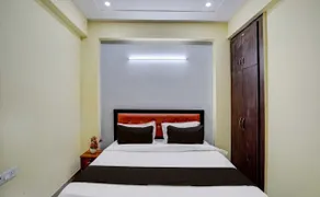 Hotel O Super Hotel - Image 2